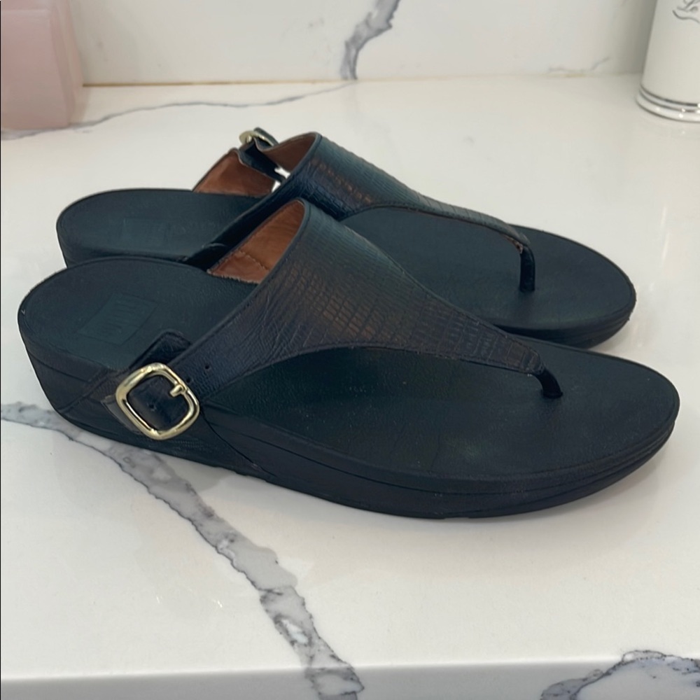 Black and Gold Sandals with Ergonomic Footbed